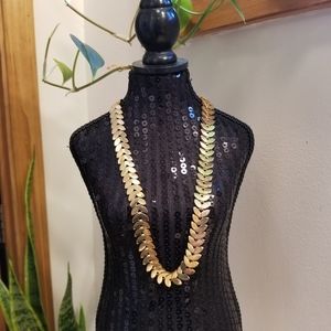 Women goldtone chain necklace